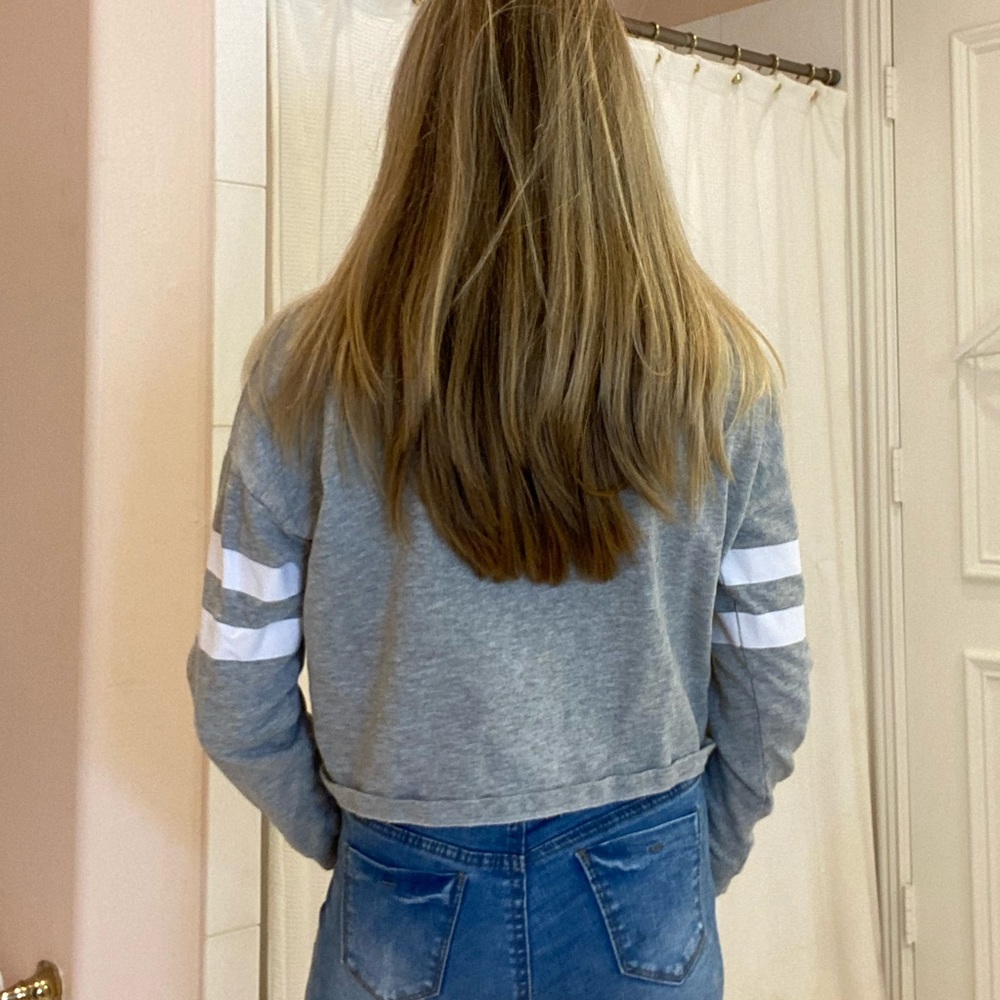 Light gray pullover - Picture 4 of 4
